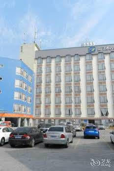 The Seven Hotel Yichang Luaran gambar